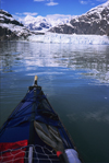 Alaska - Glacier bay - kayaking in front of Margerie glacier - photo by E.Petitalot