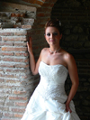 Durres / Drach, Albania: a bride - photo by J.Kaman
