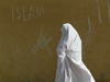 Algeria / Algerie - Bou-Saada - Wilaya de M'Sila: covered woman - oasis du bonheur - photo by J.Kaman