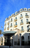 Oran, Algeria / Algrie: Royal Hotel Oran - Bd de la Soummam, former Bd-Gallieni - photo by M.Torres |  Royal Hotel d'Oran - boulevard de la Soummam, ex- Bd Gallieni