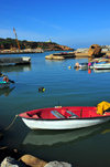 Tipaza, Algrie: boat in the port | bateau dans le port - photo par M.Torres