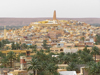 Algeria / Algerie - M'zab - Ghardaa wilaya: Ghardaia and the tower of Beni Yesguen - photo by J.Kaman