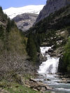 Aragon - Ordesa national park - Pyrenees: waterfall (photo by R.Wallace)