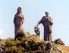 Armenia - Tzovazard: family walk - large statues - photo by M.Torres