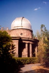 Armenia -  Yerevan: astronomical observatory - telescope - dome (photo by M.Torres)