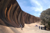 Hyden, Outback (WA): Wave Rock - Tourists - photo by B.Cain