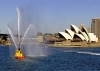 Australia - Sydney (NSW): tug boat show and Opera House (photo by A.Walkinshaw)