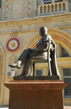 Azerbaijan - Baku: statue of an academic and his chair, Yusif Mammadaliyev - Academy of Sciences - photo by M.Torres