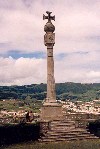 Azores / Aores - ilha Terceira -  Angra do Herosmo: padro no monte Brasil / column on mount Brazil - photo by M.Durruti