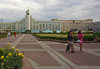 Minsk, Belarus: Independence Sq. - Belarusian State University - photo by A.Dnieprowsky