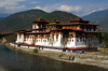 Bhutan - Punakha Dzong and the river - photo by A.Ferrari