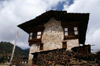 Bhutan - Shingkhar - Bhutanese farm building - photo by A.Ferrari