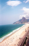 Brazil / Brasil - Rio de Janeiro / RIO / GIG / SDU : a praia de Ipanema - Avenida Vieira Souto  / Ipanema beach (photo by M.Torres)