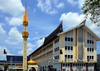 Bandar Seri Begawan, Brunei Darussalam: building with minaret, used by the Ministry of Religious Affairs, Government of Brunei - corner of Stoney and Elizabeth Duas streets - photo by M.Torres