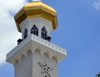 Bandar Seri Begawan, Brunei Darussalam: Sultan Omar Ali Saifuddin mosque - gilded minaret with balcony - photo by M.Torres