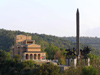 Veliko Tarnovo: monument of the Asens and State Art museum (photo by J.Kaman)