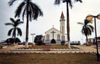 Cabinda - Tchiowa: church square / praa da igreja (photo by FLEC)