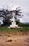Africa - Cabinda - Portuguese Congo: monument to the Simulambuco treaty between Portugal and Cabinda's princes Monumento ao Tratado de Simulambuco entre Portugal e os Cabindas (Padro) (photo by FLEC)