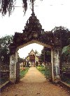 Cambodia / Cambodge - Cambodia - Battambang / Batdambang: Wat Kandal (photo by M.Torres)