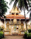 Cambodia / Cambodge - Cambodia - Battambang / Batdambang / BBP : Wat Phiphitaram (photo by M.Torres)