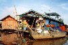 Cambodia / Cambodge - Cambodia - Siem Reap: Vietnamese floating village - at the grocery (photo by M.Torres)
