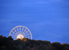 Niagara Falls, Ontario, Canada: Niagara SkyWheel on Clifton Hill - Ferris wheel and forest - photo by M.Torres