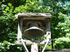 Canada / Kanada - Pelham/Fenwick, Ontario: old school bell - photo by R.Grove