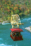 Niagara Falls, Ontario, Canada / Kanada: Whirlpool Aero Car - designed by Spanish engineer Leonardo Torres y Quevedo - cable car over the Niagara River - Autumn colors - photo by D.Smith