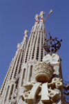 Catalonia - Barcelona: Papal symbols outside the Sagrada Familia catedral / El Temple de la Sagrada Famlia - architect Antoni Gaud - photo by M.Bergsma