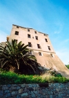 Corsica / Corse - Calvi: building in the citadel (photo by M.Torres)