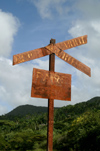 Cuba - Holgun province - rusting RR Crossing Sign - photo by G.Friedman