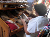 Cuba - Trinidad / TND: worker making cigars - photo by L.Gewalli