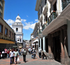 Quito, Ecuador: Calle Chile - pedestrian area - San Augustin church in the background - Ventanillas Municipales on the right - photo by M.Torres