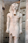 Egypt - Luxor: statue in the temple (photo by J.Kaman)
