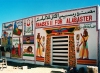 Egypt - Thebes: souvenir shop (photo by J.Kaman)