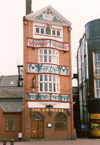 England (UK) - Kingston-upon-Hull / LCF (Humberside): thin pub - The Empress - photo by M.Torres