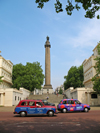 England - London / Londres: taxis and Duke of York Column - Waterloo place - photo by D.Hicks