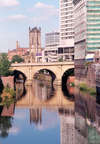 Manchester, North West, England: the Irwell river - bridge and cathedral - photo by M.Torres