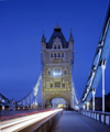 England - London: Tower Bridge - car lights - long exposure - photo by A.Bartel