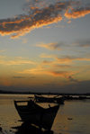 Eritrea - Massawa, Northern Red Sea region: sunset on the old Massawa harbour - photo by E.Petitalot