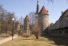 Estonia - Tallinn: towers defending the old town (photo by C.Schmidt)