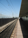 France - PACA - Vaucluse department - Avignon - Railway Station - the rails and overhead lines - photo by D.Hicks