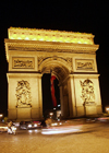 France - Paris: Arc de Triomphe by night II (photo by K.White)