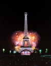 Paris, France: fireworks and Eiffel Tower / feux d'artifice et la Tour Eiffel - photo by A.Bartel