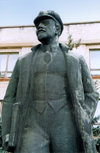 Comrat / Komrat, Gagauzia, Moldova: V.I. Lenin is still around - Prospekt Lenin - photo by M.Torres