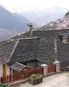 Greece - Metsovo (Epirus / Ipiros province): slate roof homes - photo by G.Frysinger