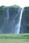 Iceland - Seljalandsfoss: the water-falls (photo by W.Schipper)