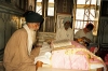 India - Amritsar (Punjab): Sikh reading from Holy Book - Guru Granth Sahib (photo by J.Kaman)