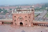 India - Delhi: Friday mosque - red sandstone gate (photo by J.Kaman)