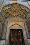 Iran - Shiraz: entrance to the Vakil Mosque at the Vakil bazaar - Masjed-e Vakil - photo by M.Torres